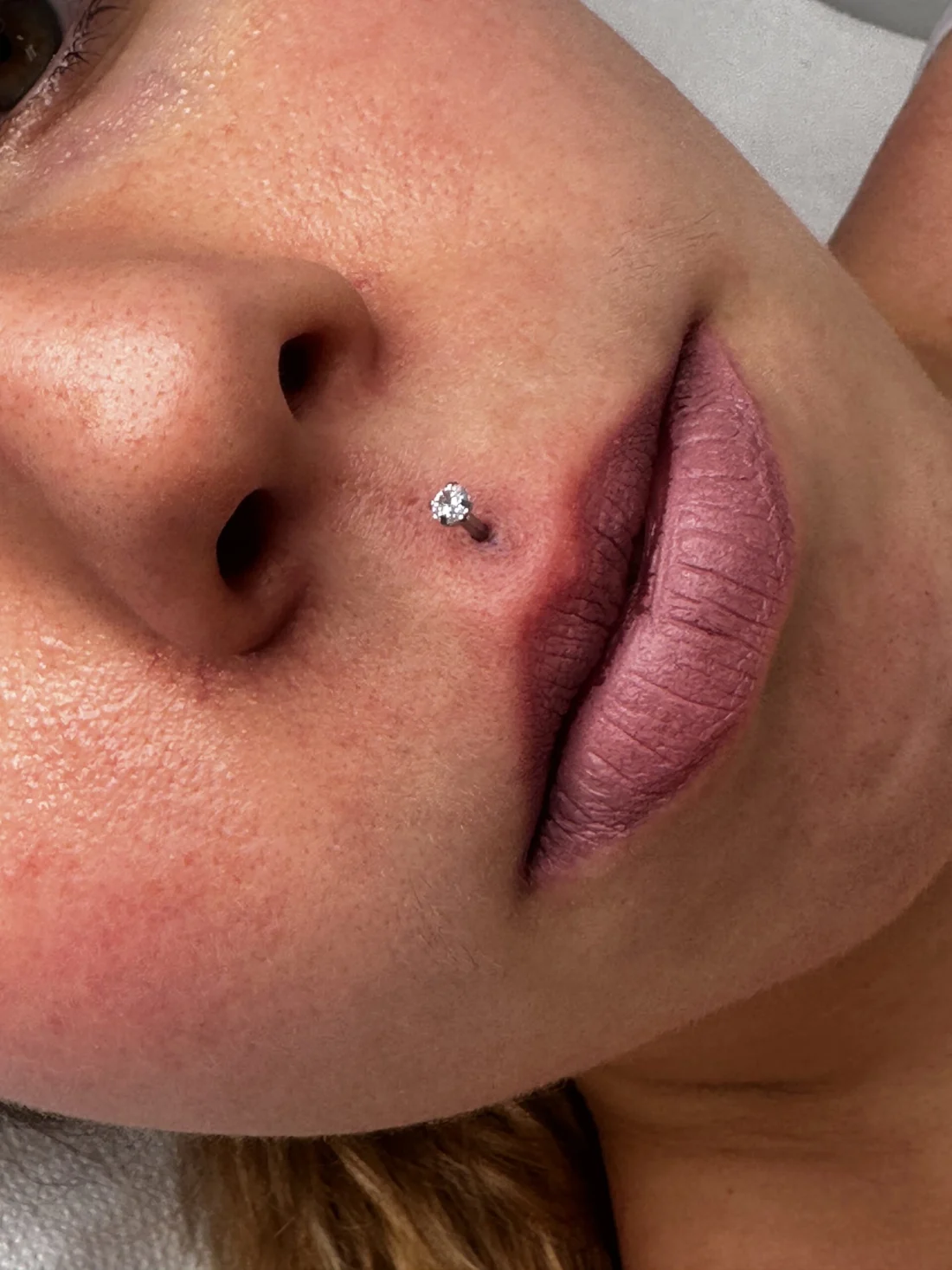 Piercing Labbro - Elena Parvu